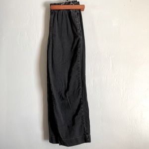 American Eagle High Elastic Waist Black Distressed Jeans